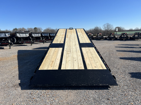 New 2026 MAXXD Gooseneck Trailer | 102" x 28' 30K GVWR