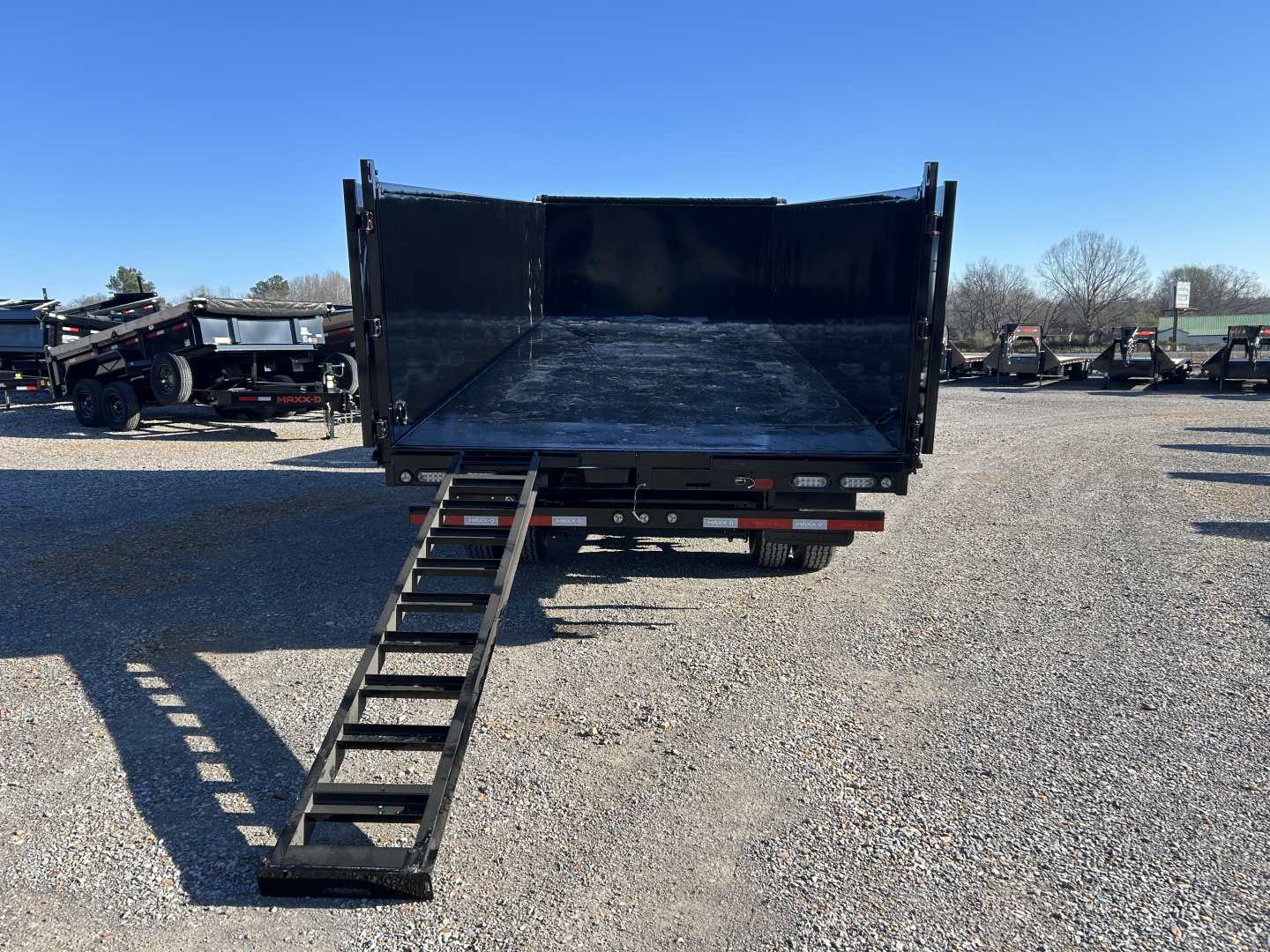 New 2026 MAXXD Gooseneck Dump Trailer | 96" x 20' 25K GVWR