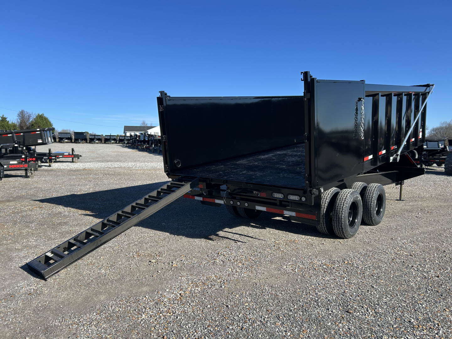 New 2026 MAXXD Gooseneck Dump Trailer | 96" x 20' 25K GVWR