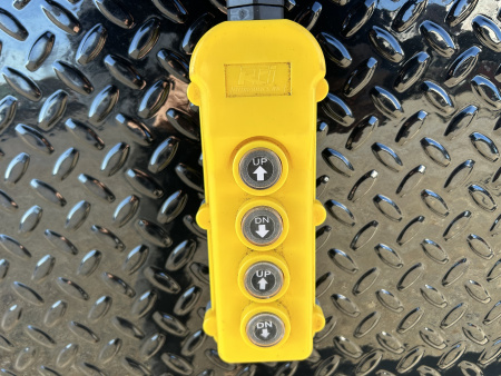 New 2026 MAXXD Gooseneck Dump Trailer | 96" x 20' 25K GVWR