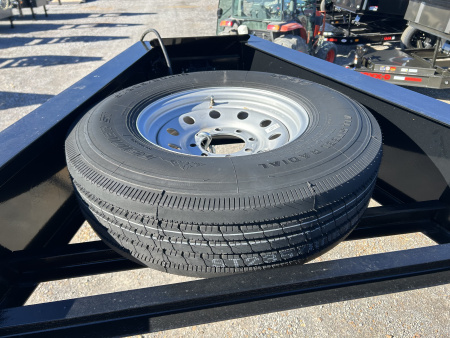 Used 2025 Gator 102" x 30' 14k Gooseneck Trailer