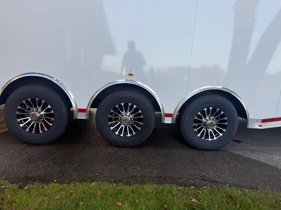New 2026 Vintage 34’ Tag Race Trailer