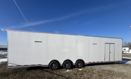 New 2026 Vintage 34’ Tag Race Trailer