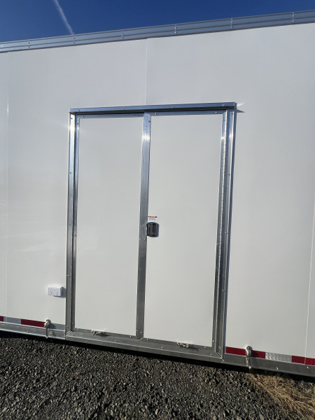 New 2026 Vintage 34’ Tag Race Trailer