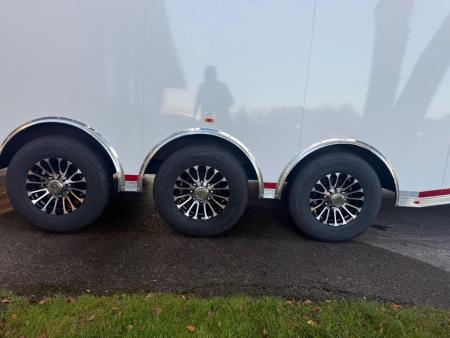 New 2026 Vintage 34’ Tag Race Trailer