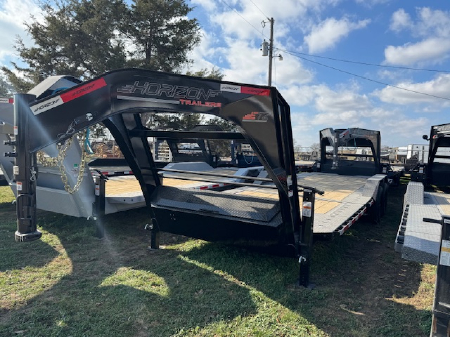 New 2026 Horizon Trailers ETZ 24' Gooseneck 8K Equipment Trailer