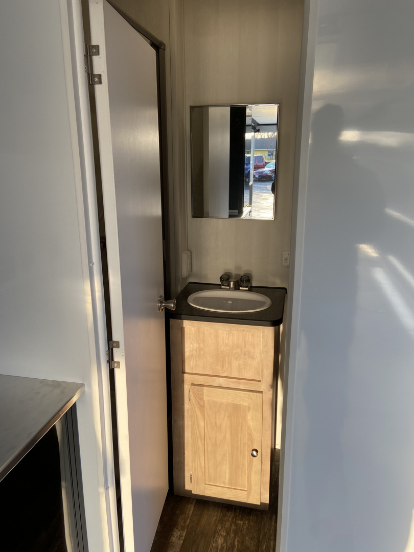 New 2026 Vintage Living Quarters Racing Trailer