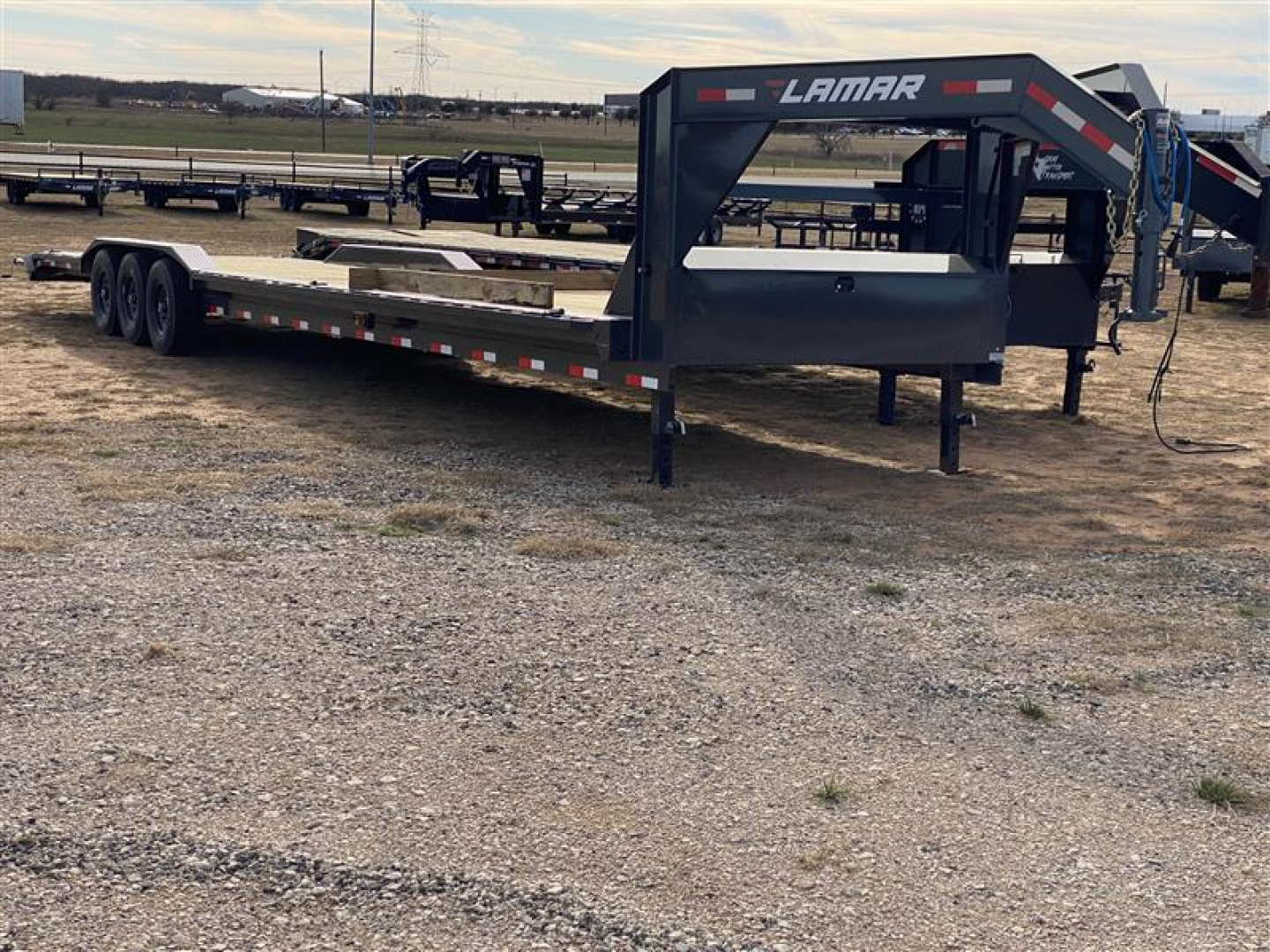 New 2026 Lamar Trailers 102" x 40' Gooseneck Triple Axle 7k Equipment Trailer