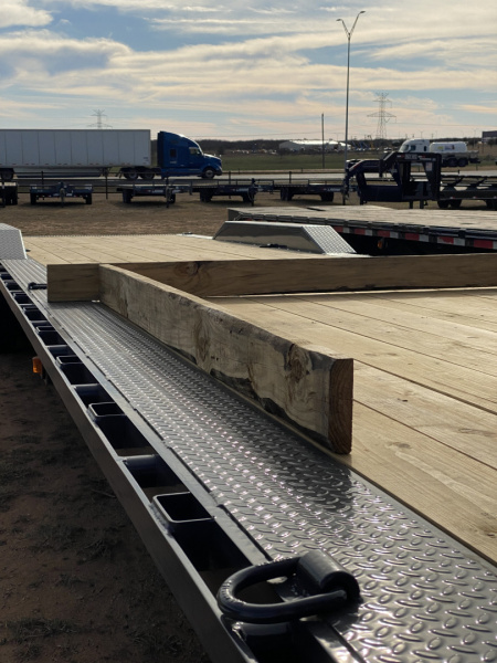 New 2026 Lamar Trailers 102" x 40' Gooseneck Triple Axle 7k Equipment Trailer