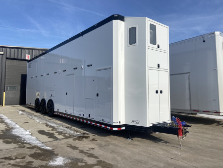New JDCC 2026 PRI 38' Lift Gate