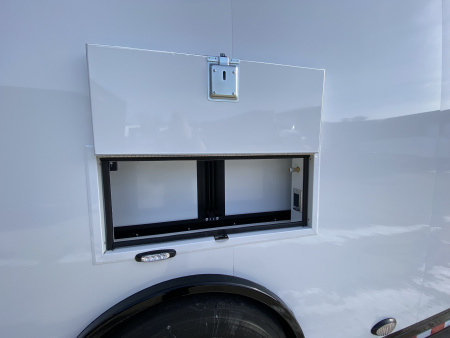 New JDCC 2026 PRI 38' Lift Gate