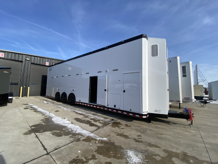 New JDCC 2026 PRI 38' Lift Gate