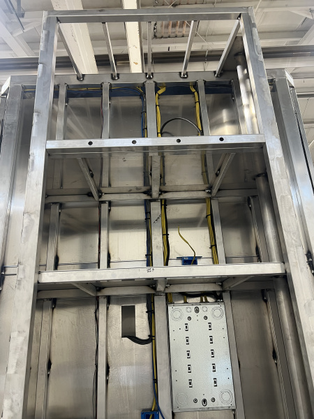 New JDCC 2026 PRI 38' Lift Gate