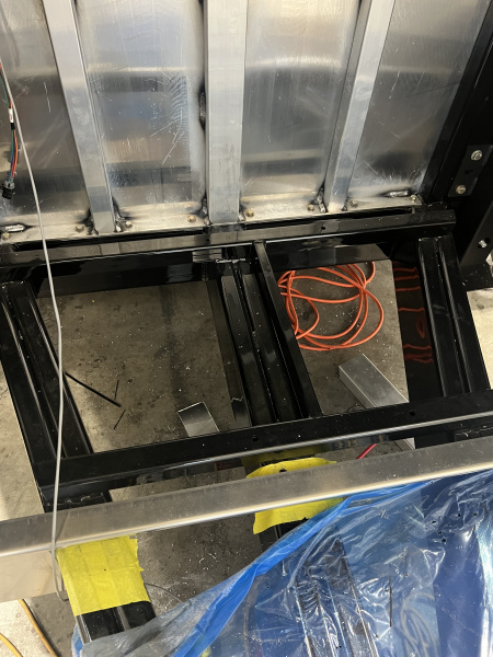 New JDCC 2026 PRI 38' Lift Gate