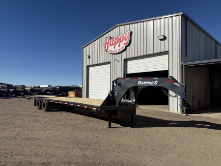 New 2026 Diamond C 102 x35' Engineered Beam FMAX212 w/ Hyd. Dovetail Pacesetter Edition