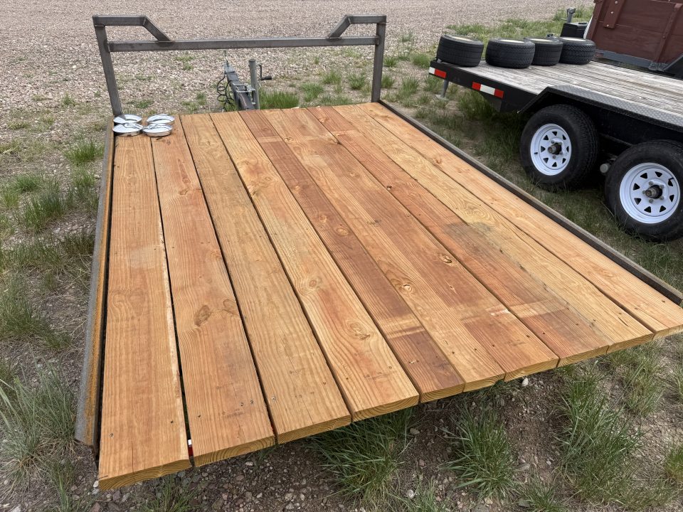 Utility Trailer photo 4