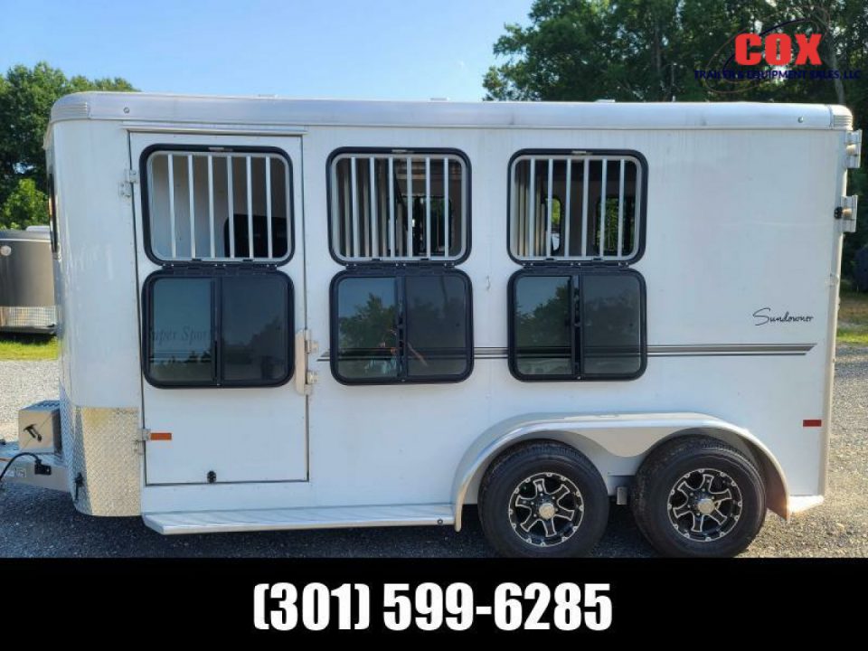 New 2023 Sundowner Trailers Super Sport 3-horse Horse Trailer