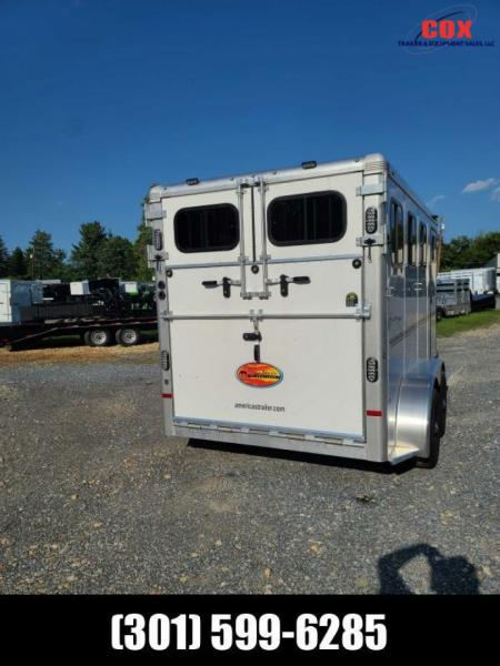New 2023 Sundowner Trailers Super Sport 3-horse Horse Trailer