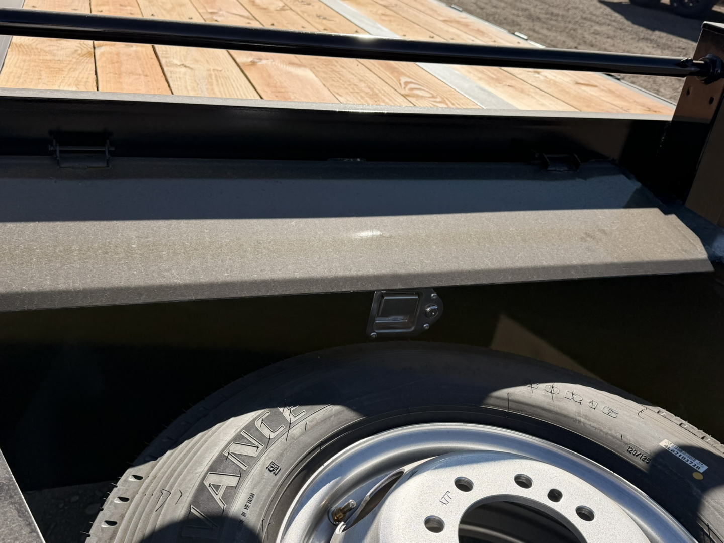 New 2026 Diamond T 8.5-28 Tandem Dual Deckover Pintle Equipment Hauler 25.9K GVWR