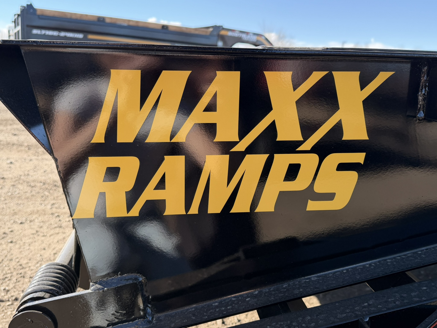 New 2026 Diamond T 8.5-28 Tandem Dual Deckover Pintle Equipment Hauler 25.9K GVWR