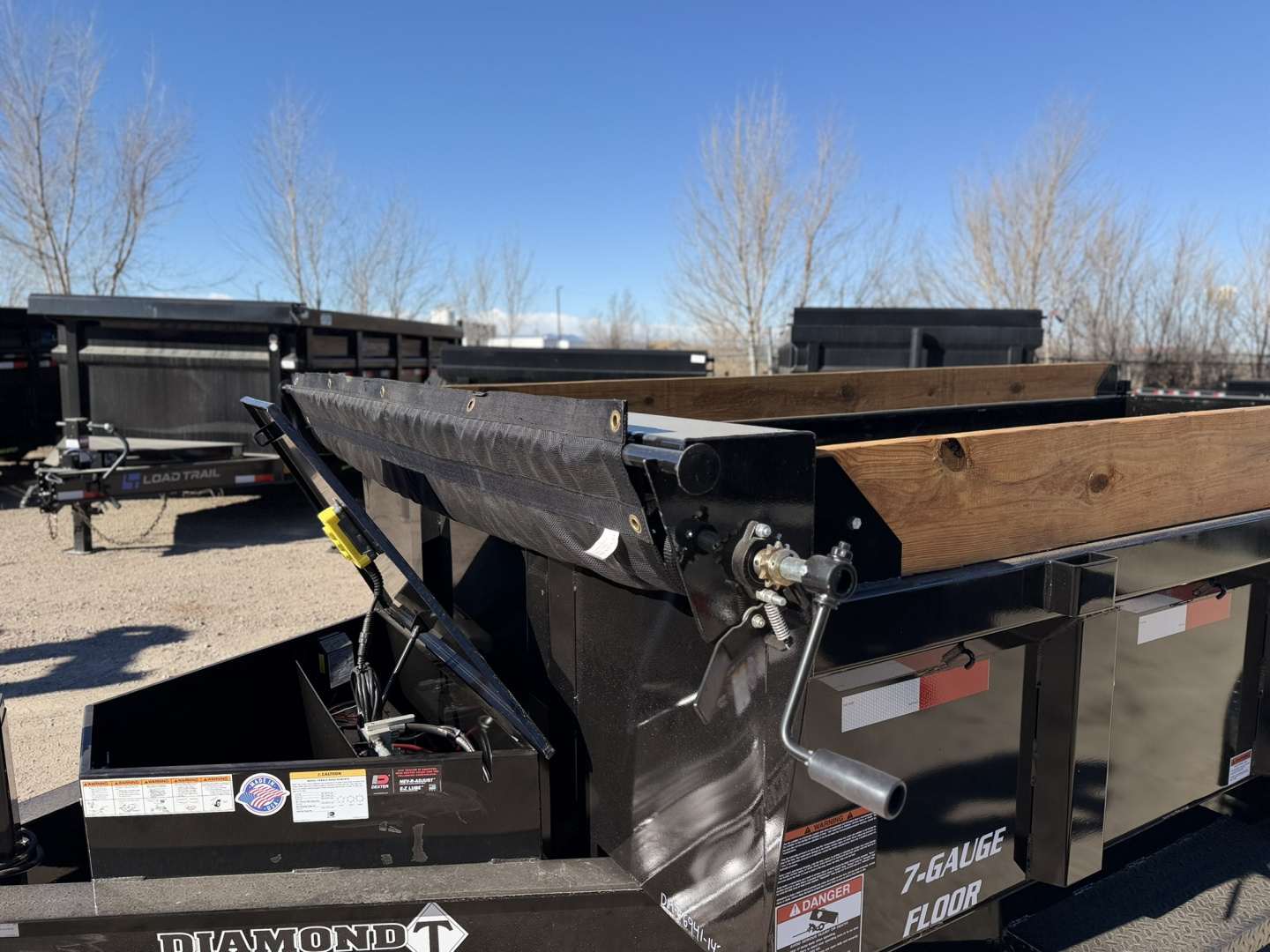 New 2026 Diamond T 7-14 Dump W/ 7 Gauge Floor/Wall 7K Axles