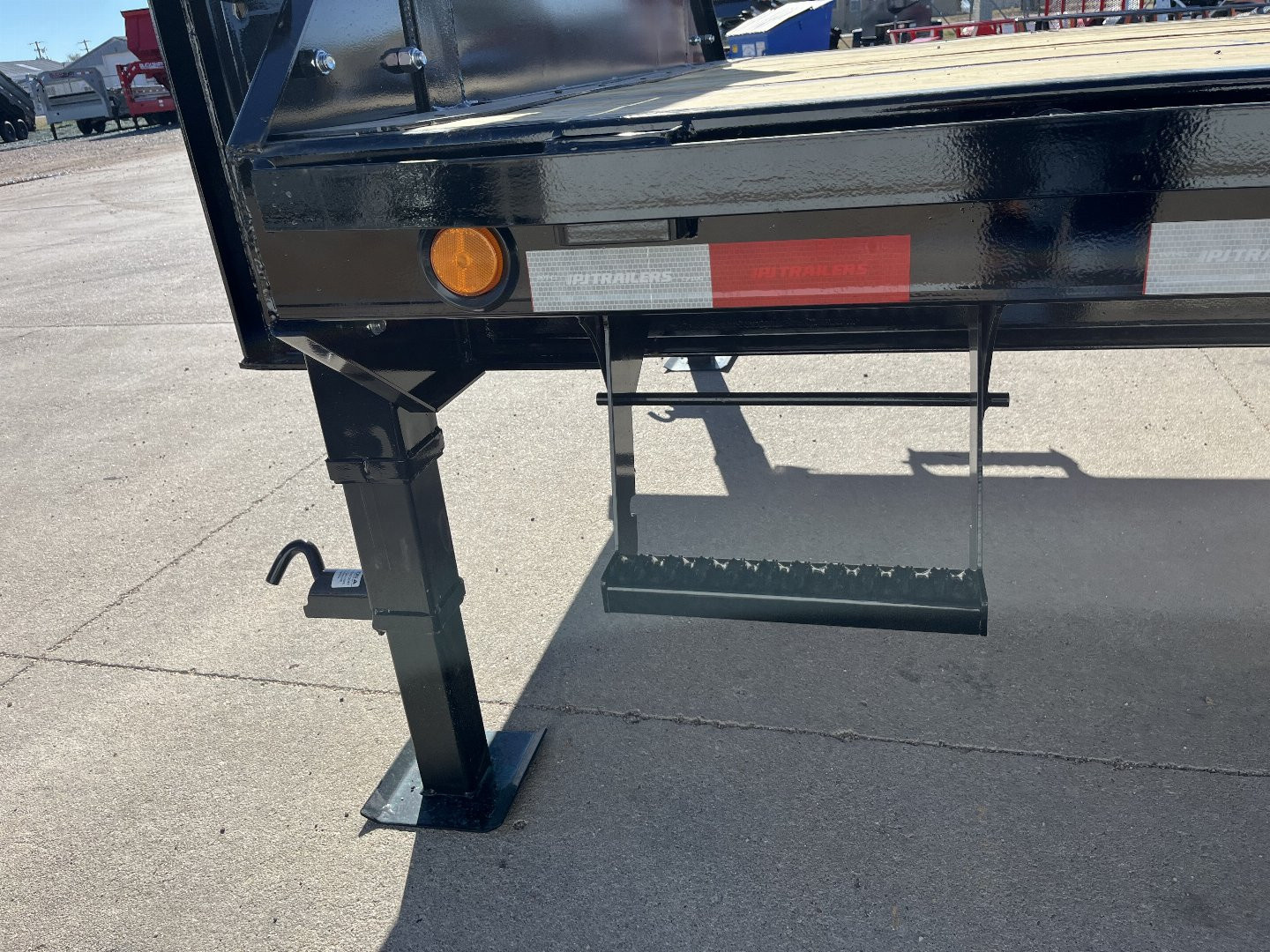 New 2026 PJ Trailers 25' X 102" Flatdeck 5' Dovetail With Ramps Flatbed Trailer