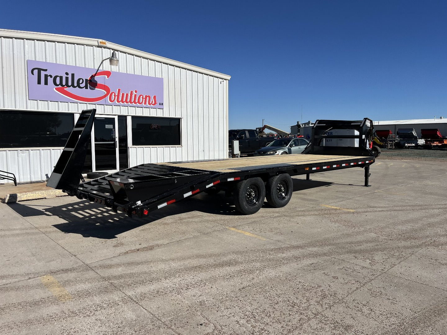 New 2026 PJ Trailers 25' X 102" Flatdeck 5' Dovetail With Ramps Flatbed Trailer