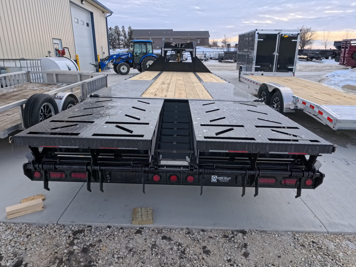 New 2026 Iron Bull 102 x 25 (20 +5) FLG Gooseneck Deckover with 23,900 lb. GVWR, Engineered Neck and Matching Spare