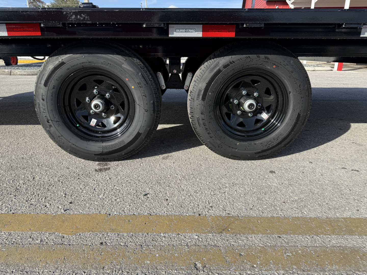 New 2026 Sure-Trac 8.5x20 LP Flatbed 10K Deckover Trailer