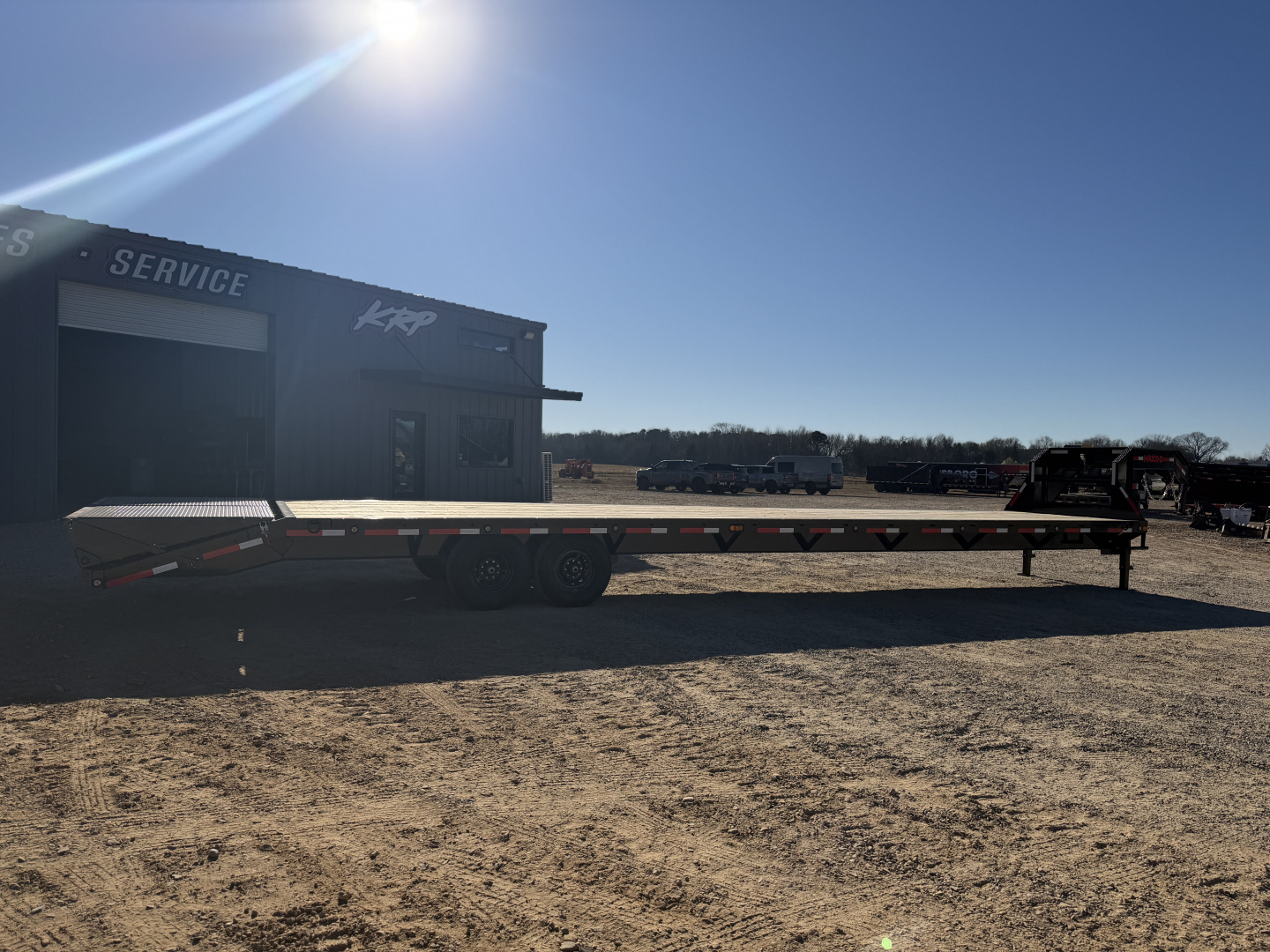 New 2026 MAXX-D GSX10240 MR Flatbed Trailer