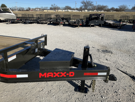 New 2026 MAXX-D 102”x20’ BP Deckover Flatbed – DOX