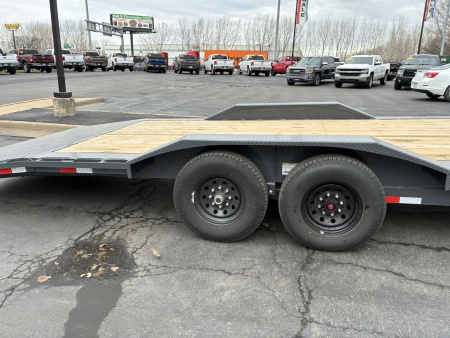 New 2026 Lamar Trailers 102"x32' H8-14K Equipment Trailer