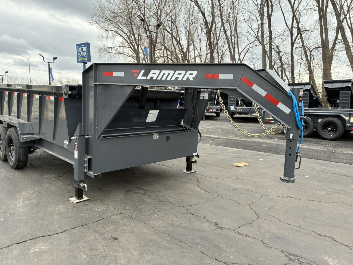 New 2026 Lamar Trailers 83"X14'DT-14K Gooseneck Bodies