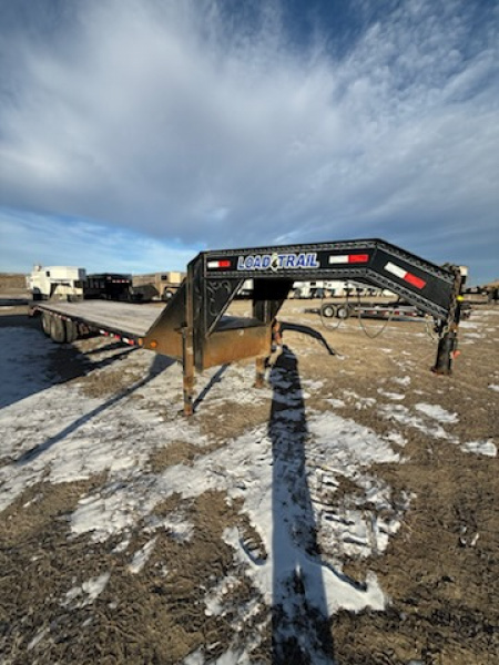 Used 2019 Load Trail 26' Flatbed Trailer