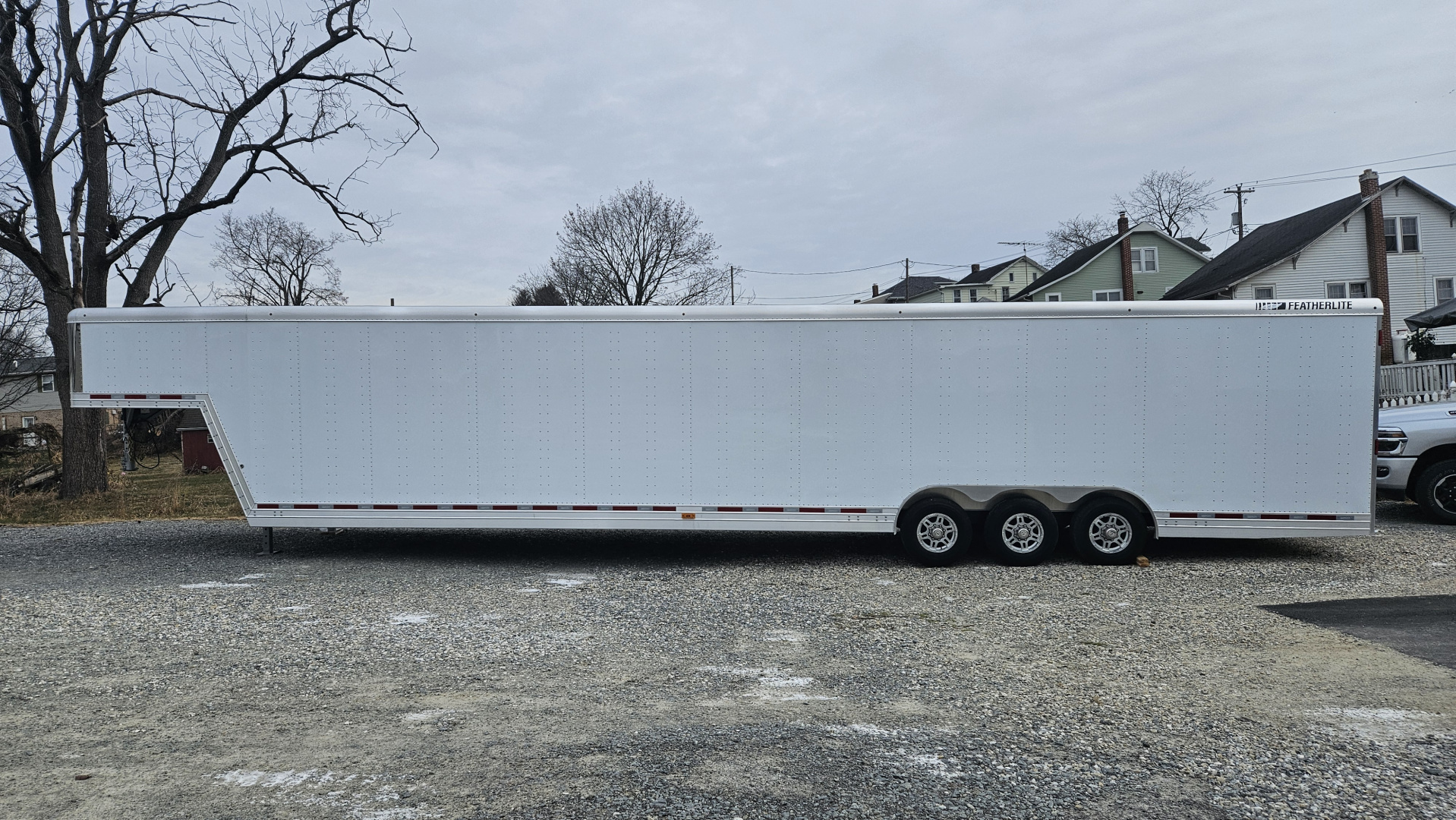 New 2026 Featherlite Trailers GOOSENECK 4941 8.5X40 TRIPLE Car / Racing Trailer