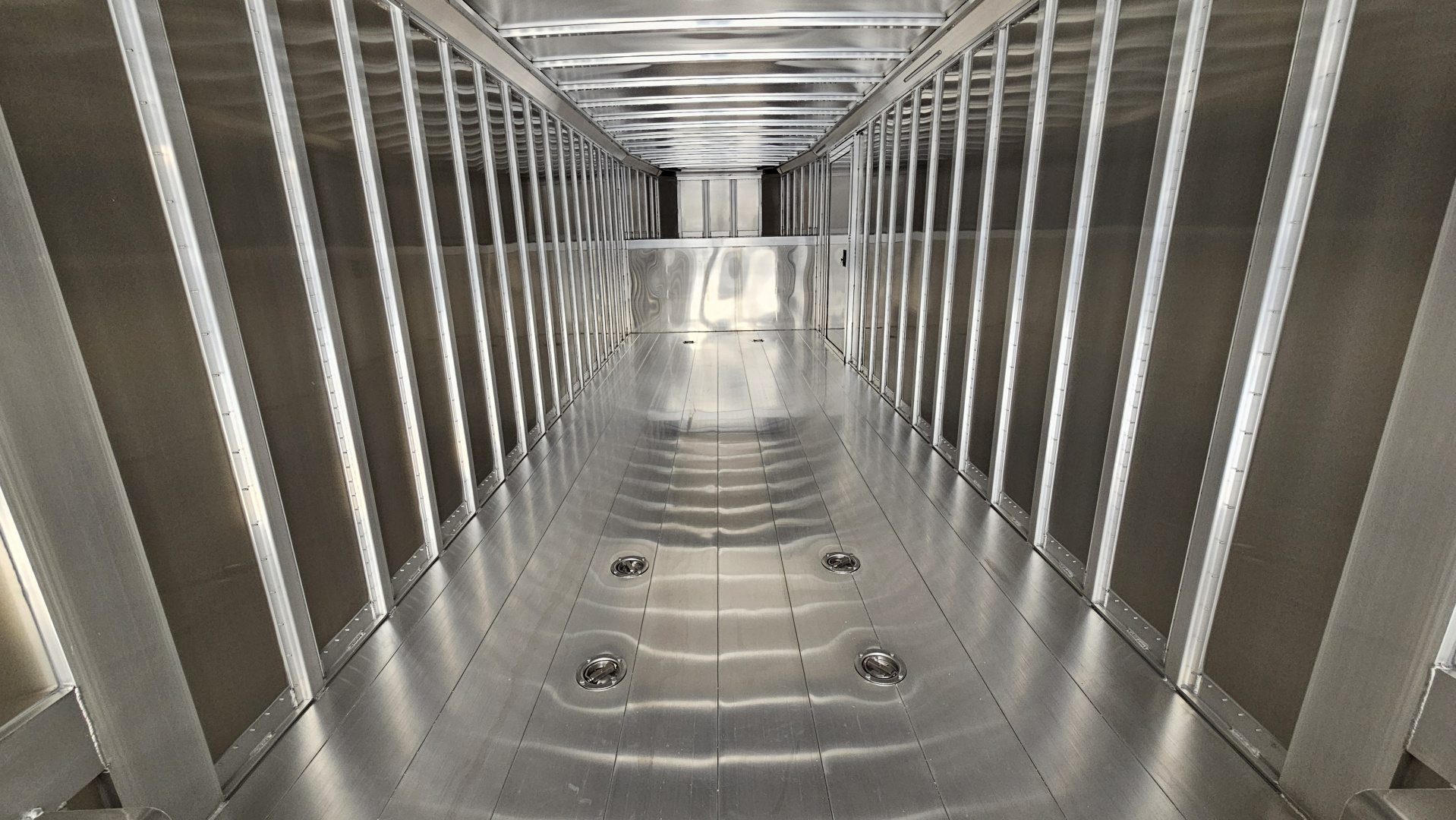 New 2026 Featherlite Trailers GOOSENECK 4941 8.5X40 TRIPLE Car / Racing Trailer
