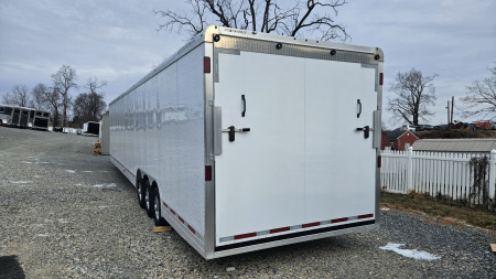 New 2026 Featherlite Trailers GOOSENECK 4941 8.5X40 TRIPLE Car / Racing Trailer