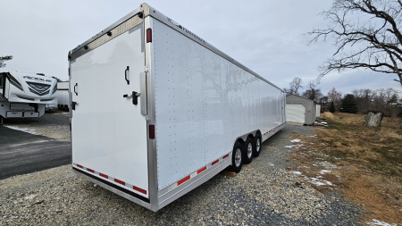 New 2026 Featherlite Trailers GOOSENECK 4941 8.5X40 TRIPLE Car / Racing Trailer