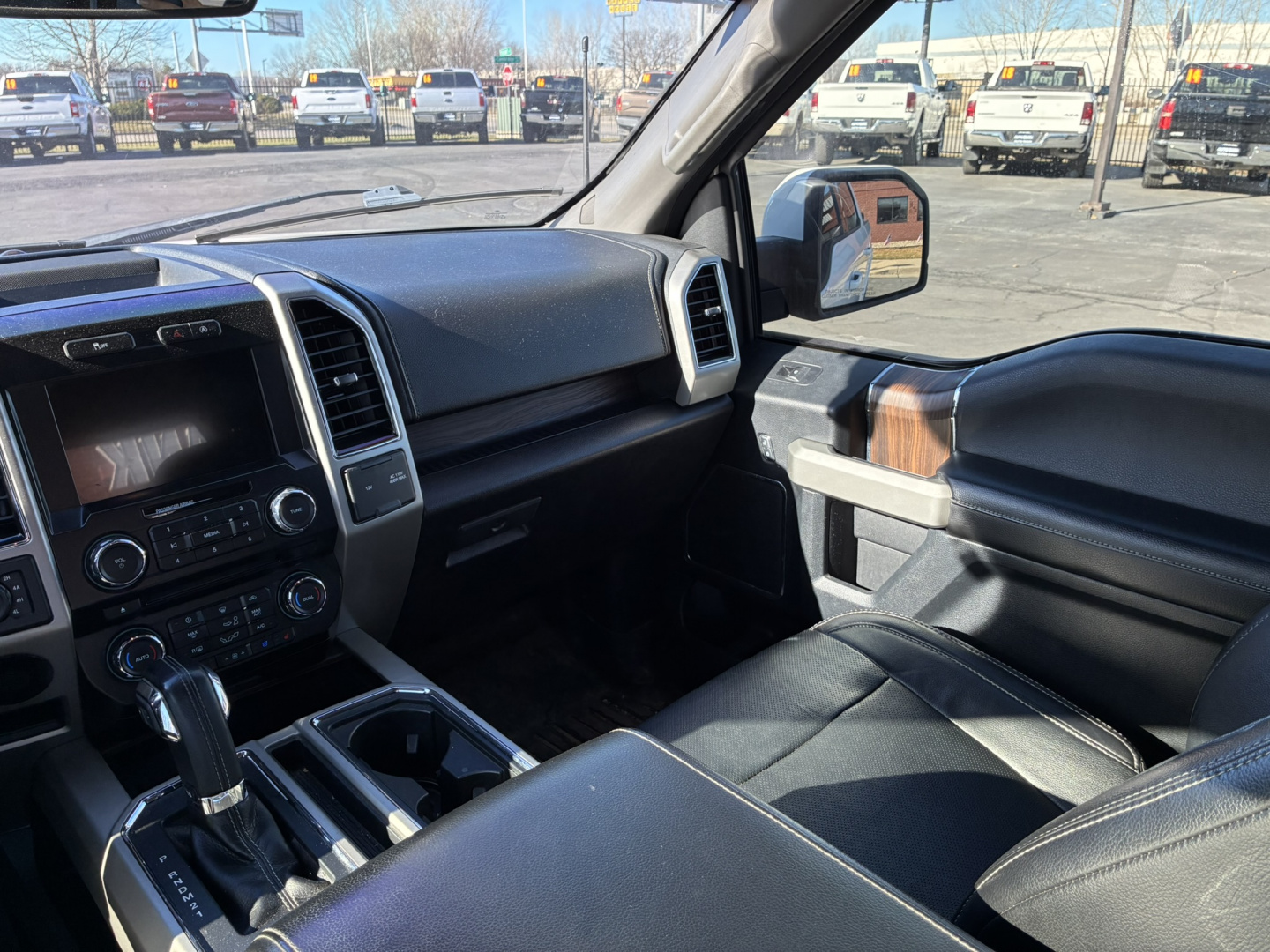 Used 2017 Ford F150 Super Crew Cab Lariat Truck