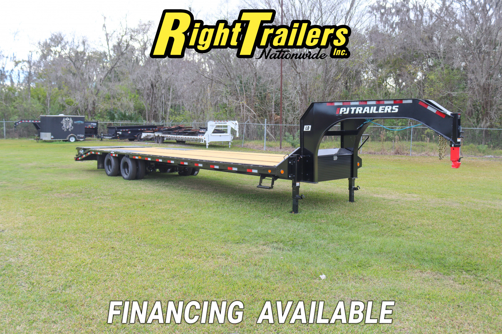 New 2026 8.5X35 PJ GOOGSENECK EQUIPMENT TRAILER