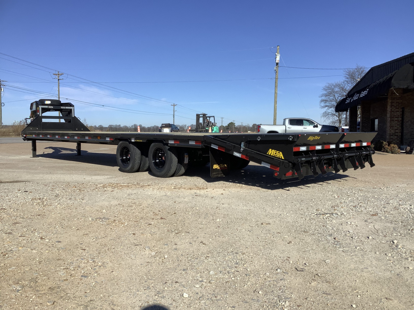 New 2026 Big Tex Trailers 25GN 30+5 (25.9K) Gooseneck Flatbed Trailer
