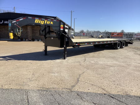 New 2026 Big Tex Trailers 25GN 30+5 (25.9K) Gooseneck Flatbed Trailer