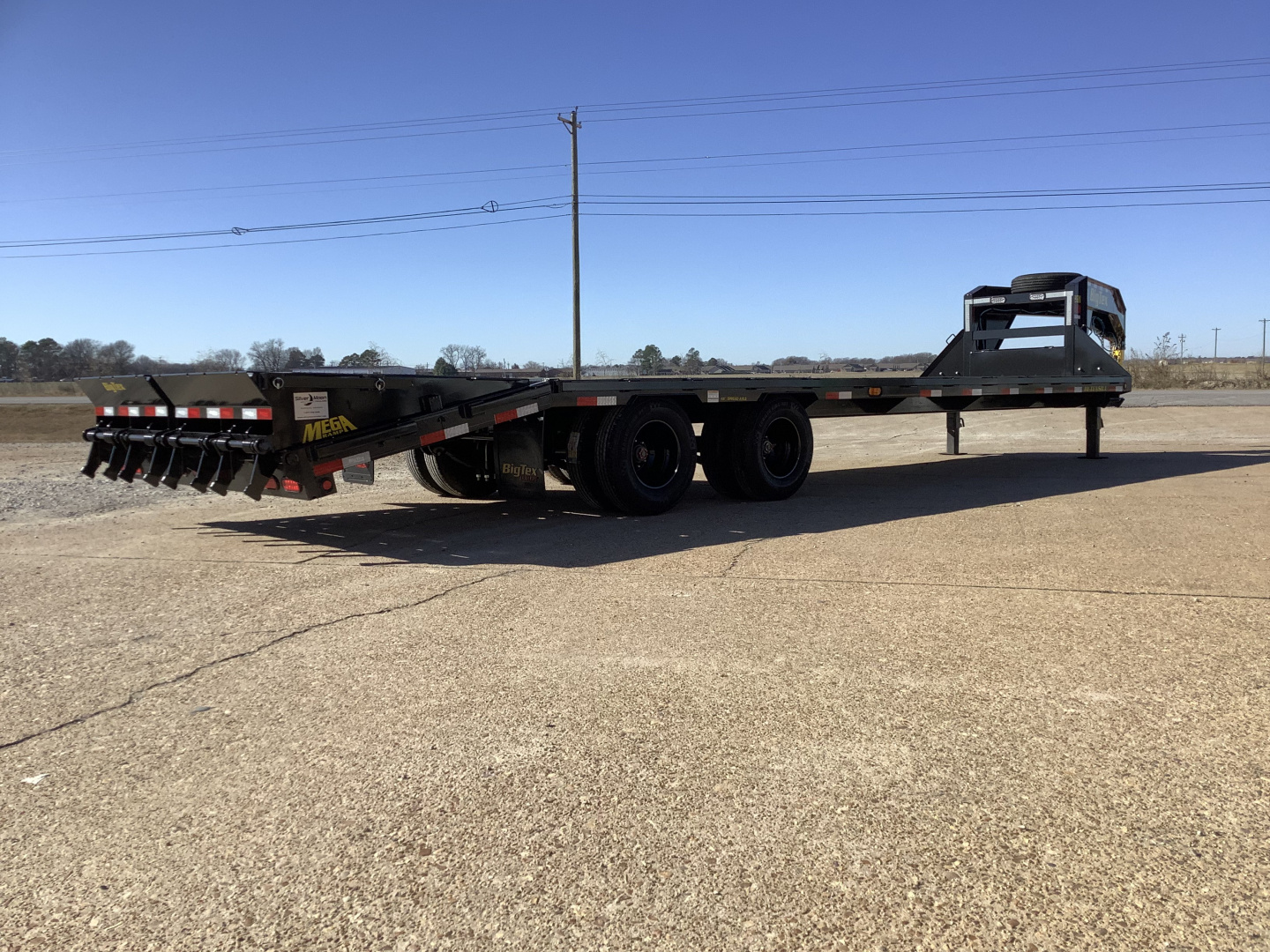 New 2026 Big Tex Trailers 22GN 25+5 (23.9K) Gooseneck Equipment Trailer