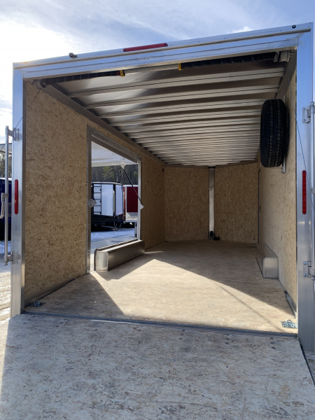 New 2026 High Country 8.5x20+3ft V-Nose - Escape Door / 7' interior height/ Ext. tongue - 9990gvw