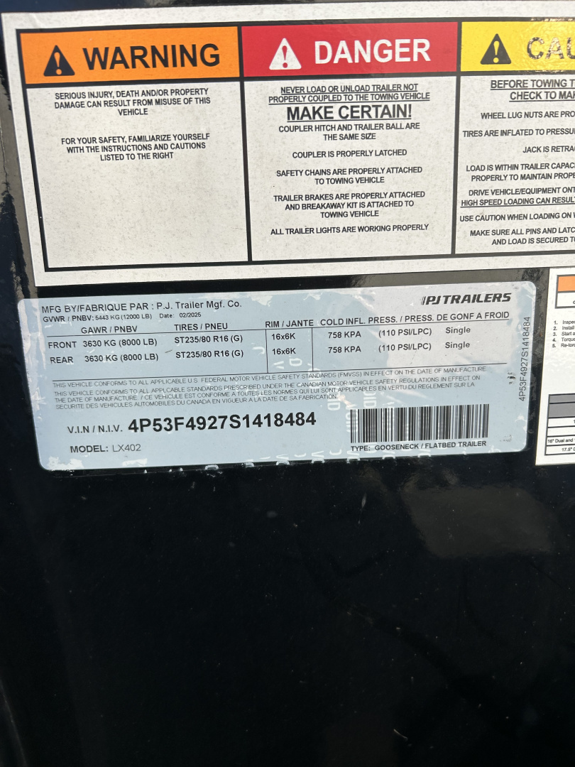 Used USED/ REPO 2025 PJ Trailers 102x40 Tandem Axles Deckover -Trailer -Goose Neck