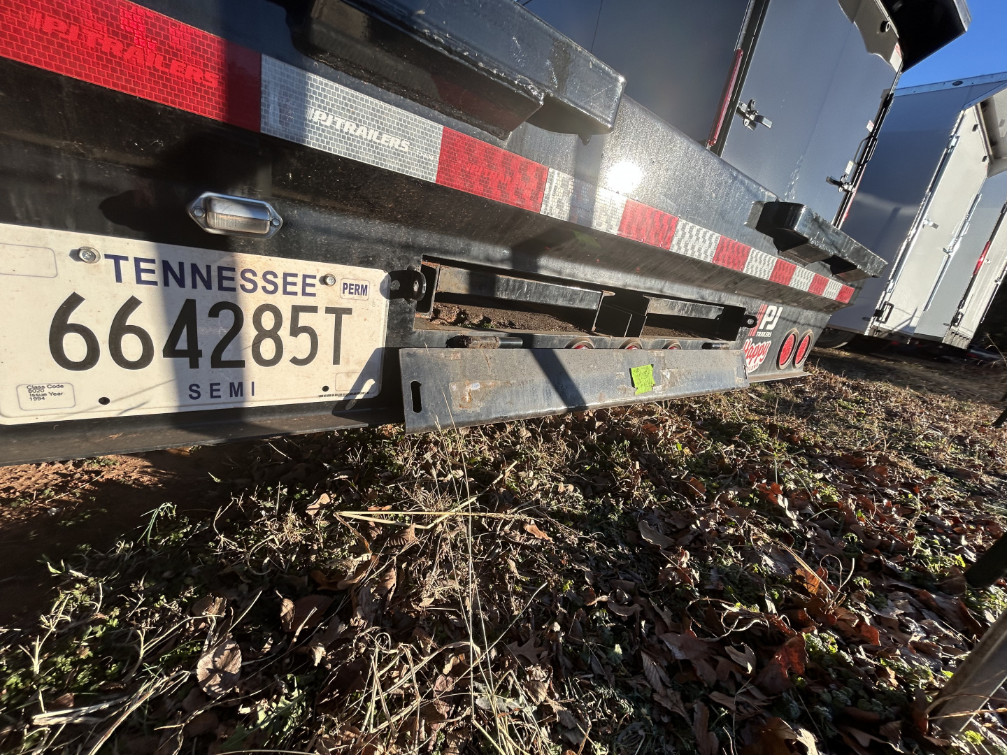 Used USED/ REPO 2025 PJ Trailers 102x40 Tandem Axles Deckover -Trailer -Goose Neck