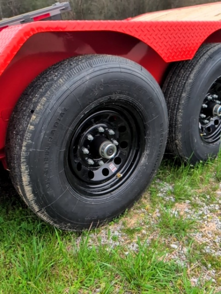 New 2026 Diamond C Trailers HDT207 Tilt Trailer