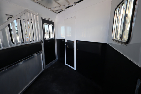 Used 2021 Bison Trailers 4 Horse LQ Slide-out Horse Trailer