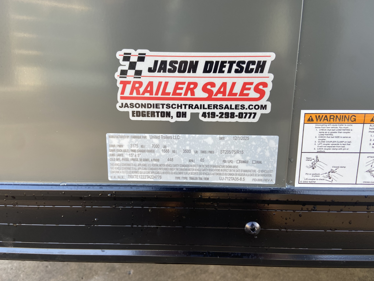 New United 12' UJ V-Nose Enclosed Cargo Trailer