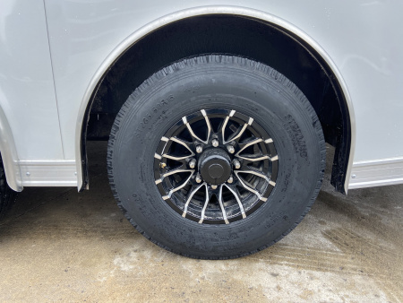 New 2026 United UXT 8.5X20 Contractor Trailer